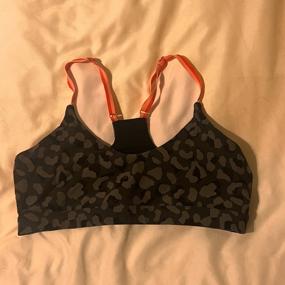White fox Sarah’s day sports bra
